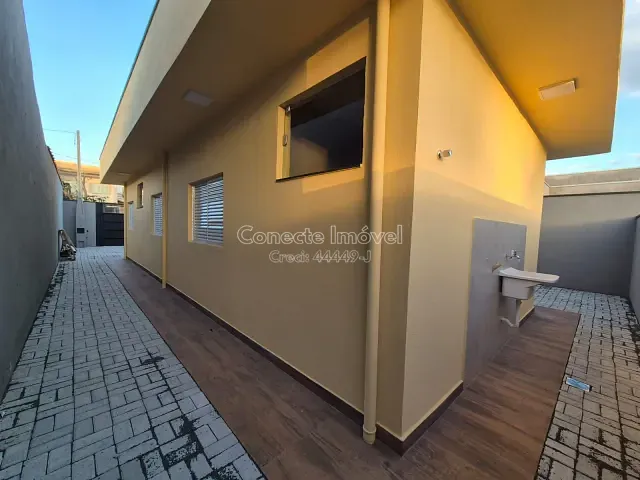 Casa com 200m² 3 quartos e 2 banheiros, à venda, no bairro Moinho Residencial em Holambra