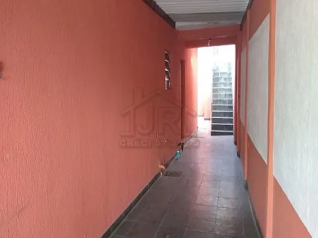 Casa com 274m² 3 quartos e 1 banheiro, à venda, no bairro Jardim Zaira em Mauá