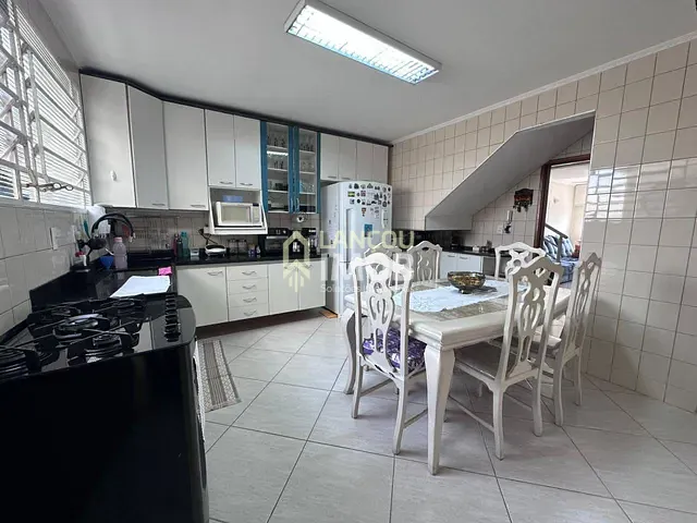 Casa com 192m² 3 quartos e 3 banheiros, à venda, no bairro Jardim Sagrado Coração de Jesus em Jundiaí