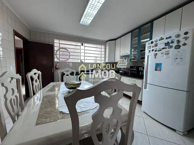 Casa com 192m² 3 quartos e 3 banheiros, à venda, no bairro Jardim Sagrado Coração de Jesus em Jundiaí