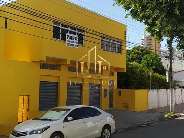 Casa com 475m² 9 quartos e 6 banheiros, à venda, no bairro Centro-Sul em Cuiabá