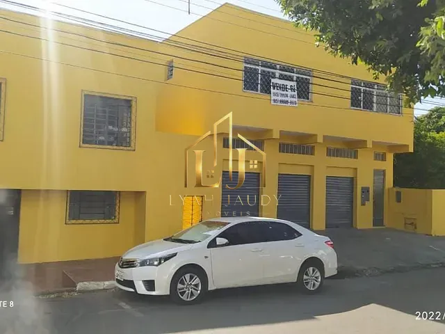 Casa com 475m² 9 quartos e 6 banheiros, à venda, no bairro Centro-Sul em Cuiabá