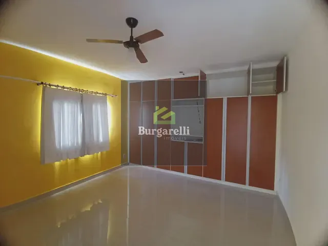 Casa 2 quartos e 2 banheiros, para alugar, no bairro Vila São Francisco em Lavras