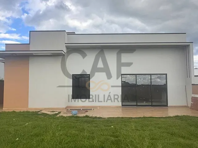 Casa com 364m² 2 quartos e 1 banheiro, à venda, no bairro Florabella 1 em Holambra