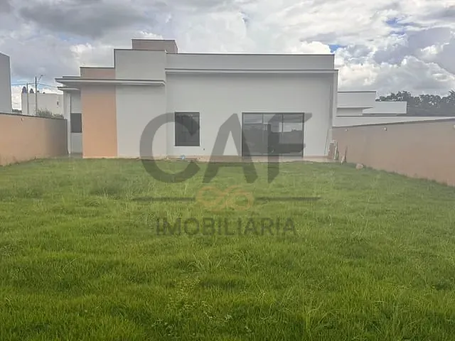 Casa com 364m² 2 quartos e 1 banheiro, à venda, no bairro Florabella 1 em Holambra