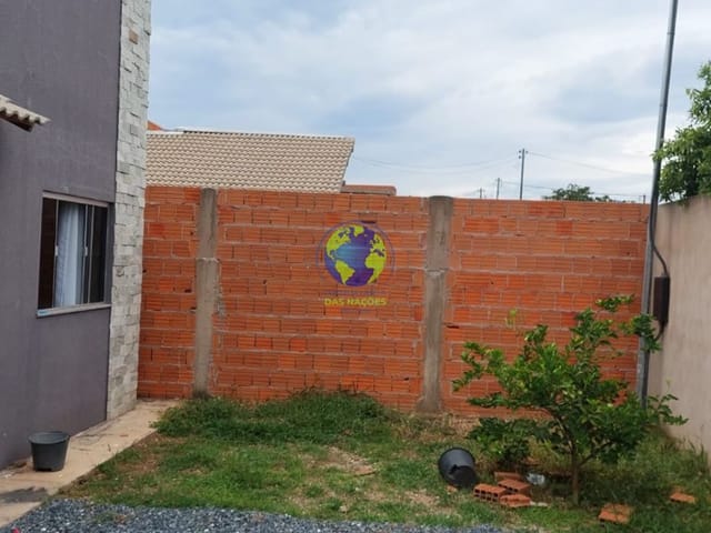 Casa com 200m² 2 quartos e 1 banheiro, à venda, no bairro Santa Laura em Cuiabá