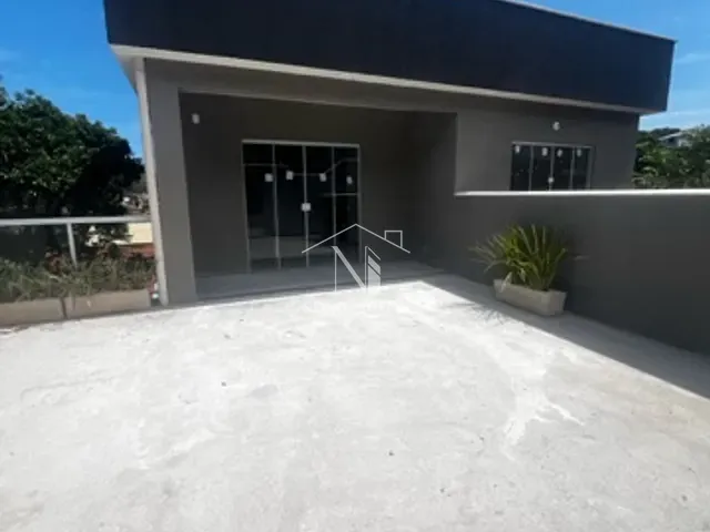 Casa com 360m² 3 quartos e 1 banheiro, à venda, no bairro Flamengo em Maricá