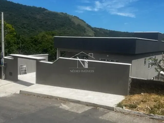 Casa com 360m² 3 quartos e 1 banheiro, à venda, no bairro Flamengo em Maricá
