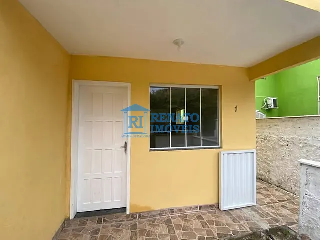 Casa 1 quarto e 1 banheiro, para alugar, no bairro Araçatiba em Maricá