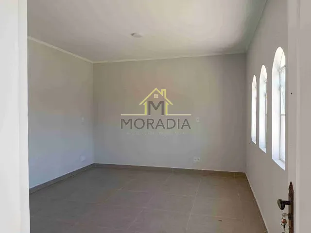 Casa com 333m² 3 quartos e 2 banheiros, à venda, no bairro Parque das Orquídeas em Guaxupé