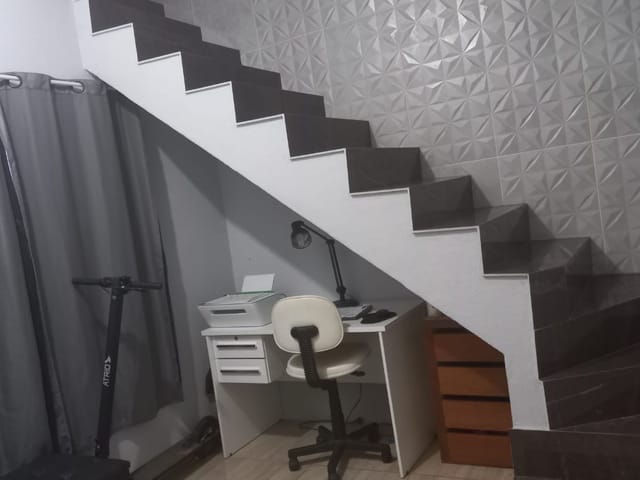 Casa 5 quartos e 3 banheiros, à venda, no bairro Maria Teresa em Belo Horizonte