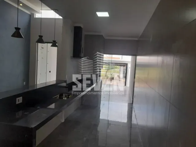 Casa com 242m² 3 quartos e 2 banheiros, à venda, no bairro Vila Souto em Bauru