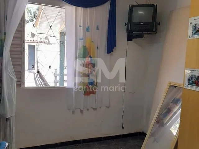 Casa com 450m² 4 quartos e 2 banheiros, à venda, no bairro Esplanada em Chapecó