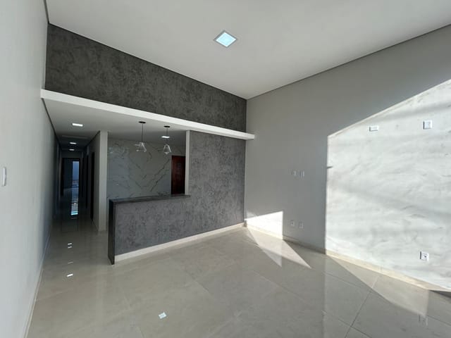 Casa 3 quartos e 2 banheiros, à venda, no bairro Jardim Atlântico Oeste (Itaipuaçu) em Maricá