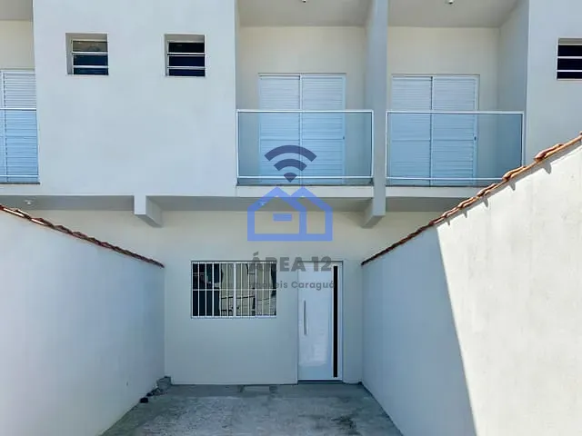 Casa com 120m² 3 quartos e 2 banheiros, à venda, no bairro Capricórnio em Caraguatatuba