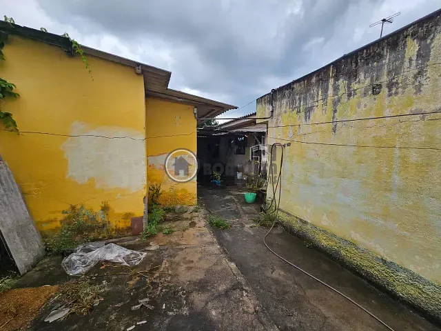 Casa 2 quartos e 2 banheiros, à venda, no bairro Jardim Cacique em Suzano