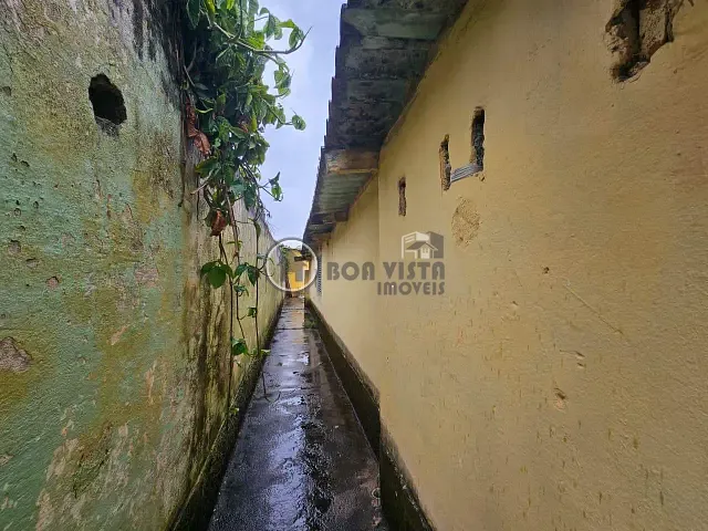 Casa 2 quartos e 2 banheiros, à venda, no bairro Jardim Cacique em Suzano