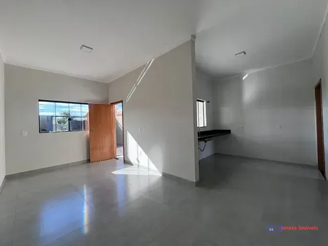 Casa com 156m² 1 quarto e 1 banheiro, à venda, no bairro Ipê em Três Lagoas