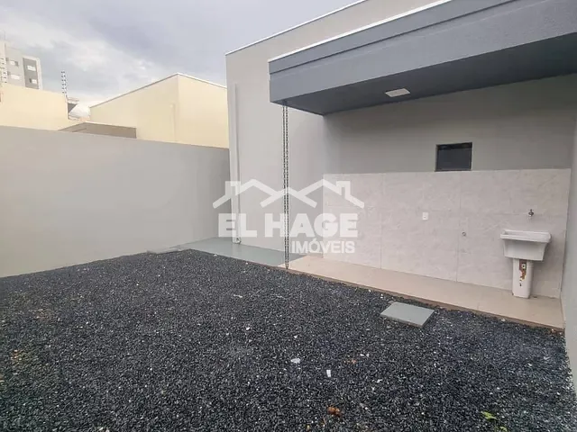 Casa com 225m² 3 quartos e 2 banheiros, à venda, no bairro Recanto dos Pássaros em Cuiabá