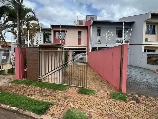 Casa com 151m² 3 quartos e 2 banheiros, à venda, no bairro Jardim Tapajós em Rolândia
