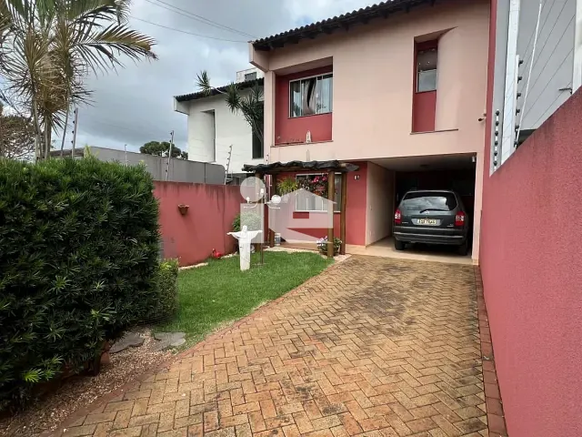 Casa com 151m² 3 quartos e 2 banheiros, à venda, no bairro Jardim Tapajós em Rolândia
