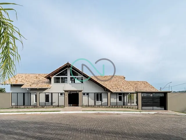 Casa 3 quartos e 4 banheiros, à venda, no bairro Metzler em Campo Bom
