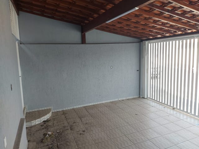 Foto do Casa - Casa residencial para Venda
Jardim Morada do Sol, Guaxupé
02 dormitórios, sala, cozinha, banheiro, lavanderia, garagem para dois carros.
80,00 m² construída | Guaxupé Imóveis Ltda