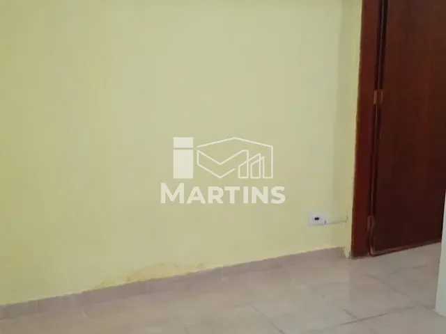 Casa 1 quarto e 1 banheiro, para alugar, no bairro Jardim São Marcos em Embu das Artes