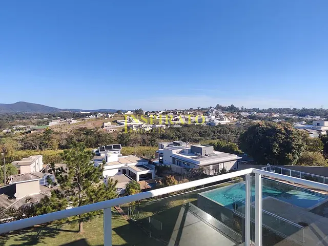 Casa com 1133m² 3 quartos e 2 banheiros, à venda ou para alugar, no bairro Medeiros em Jundiaí