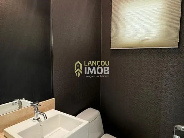 Casa com 410m² 4 quartos e 7 banheiros, à venda, no bairro Portal do Paraíso II em Jundiaí