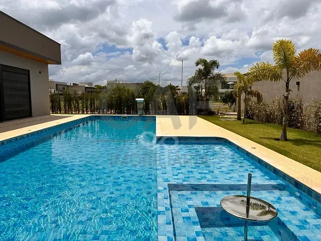 Casa com 684m² 4 quartos e 5 banheiros, à venda, no bairro Tambore em Jaguariúna