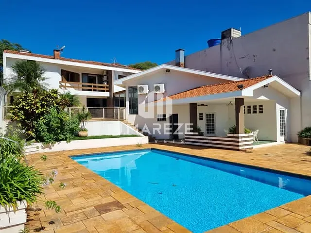 Casa com 1039m² 4 quartos e 5 banheiros, à venda ou para alugar, no bairro Centro em Apucarana