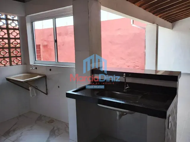 Casa 2 quartos e 2 banheiros, para alugar, no bairro Carminha Sandoval em Ituverava