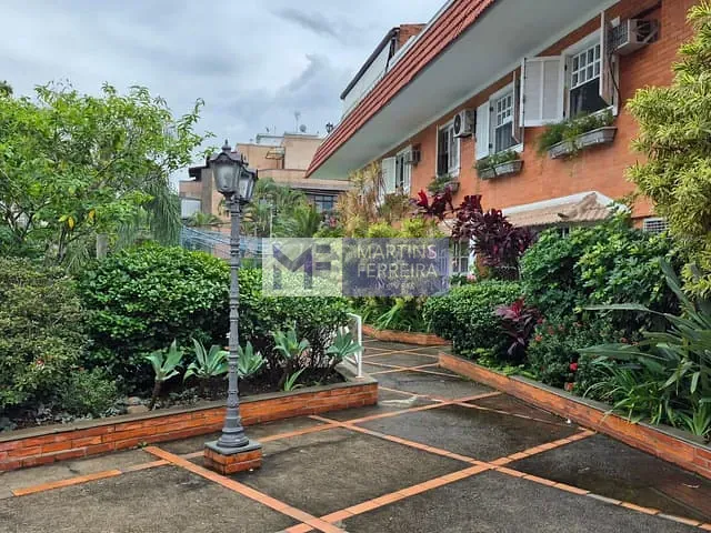 Casa com 151m² 5 quartos e 1 banheiro, à venda, no bairro Recreio dos Bandeirantes em Rio de Janeiro