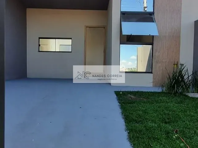 Casa 3 quartos e 2 banheiros, à venda, no bairro Colúmbia em Londrina