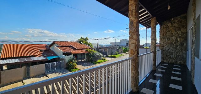 Casa com 250m² 3 quartos e 3 banheiros, à venda, no bairro Bosque em Vinhedo
