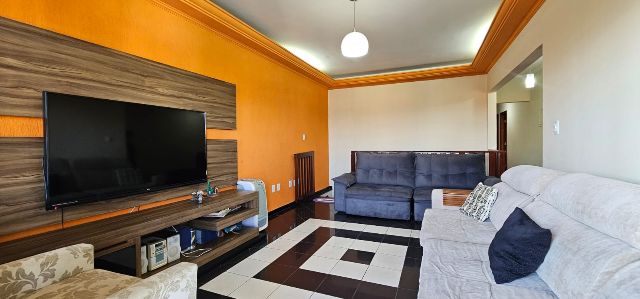 Casa com 250m² 3 quartos e 3 banheiros, à venda, no bairro Bosque em Vinhedo