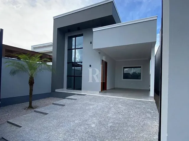 Casa 2 quartos e 2 banheiros, à venda, no bairro Areias em Tijucas