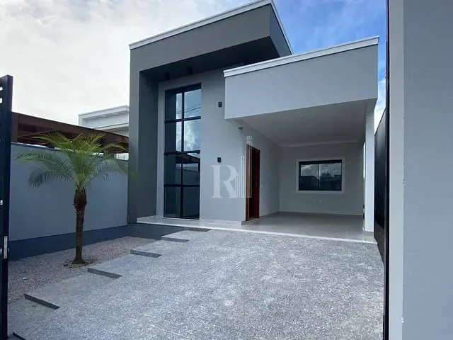 Casa 2 quartos e 2 banheiros, à venda, no bairro Areias em Tijucas
