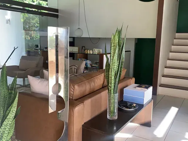 Casa 4 quartos e 5 banheiros, à venda, no bairro Várzea em Recife