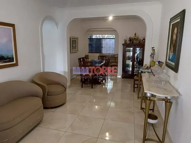 Casa 3 quartos e 4 banheiros, à venda, no bairro Pontal em Ilhéus