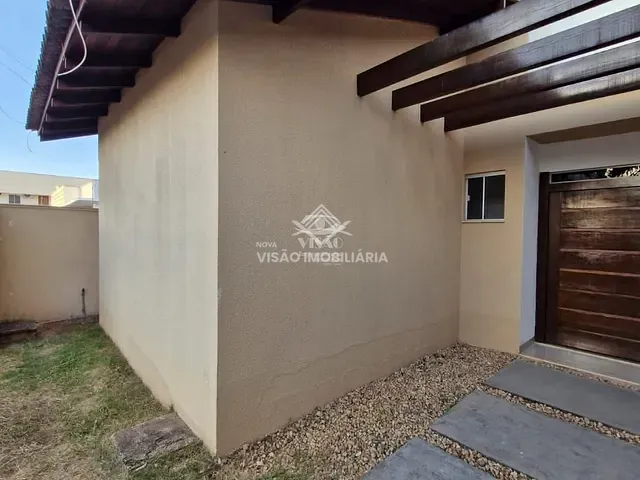 Casa com 196m² 3 quartos e 1 banheiro, à venda, no bairro Residencial Florença em Sinop