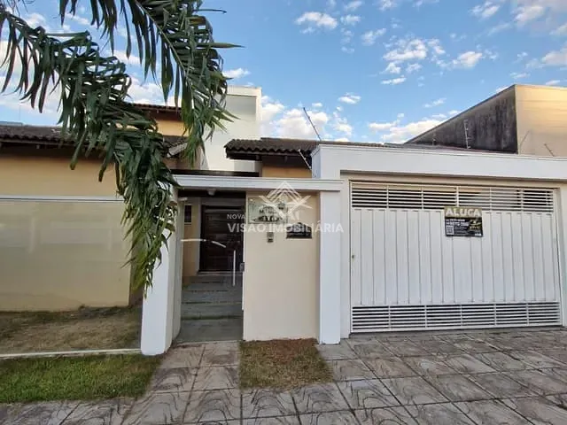 Casa com 196m² 3 quartos e 1 banheiro, à venda, no bairro Residencial Florença em Sinop