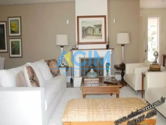 Casa com 1200m² 3 quartos e 2 banheiros, à venda, no bairro Loteamento São Pedro em Jaguariúna