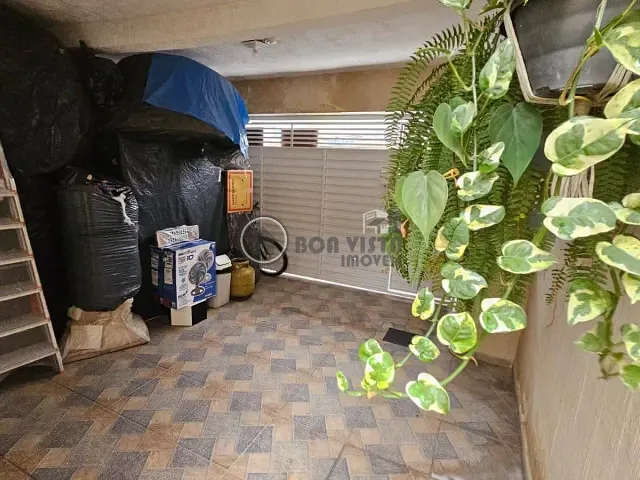 Casa 2 quartos e 2 banheiros, à venda, no bairro Jardim Suzanópolis em Suzano