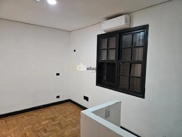 Casa 3 quartos e 4 banheiros, à venda, no bairro Pinheiros em São Paulo