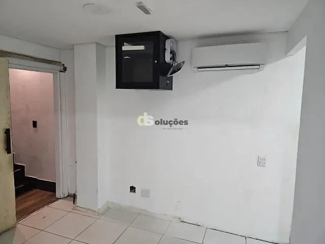 Casa 3 quartos e 4 banheiros, à venda, no bairro Pinheiros em São Paulo