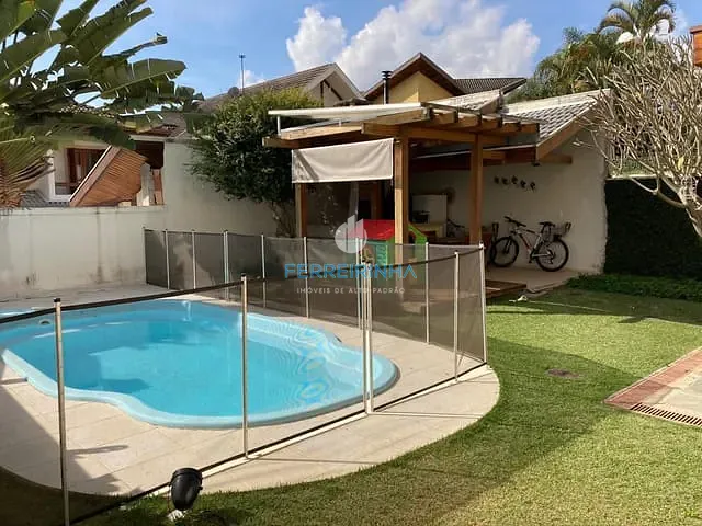 Casa com 360m² 4 quartos e 4 banheiros, à venda, no bairro Urbanova em São José dos Campos