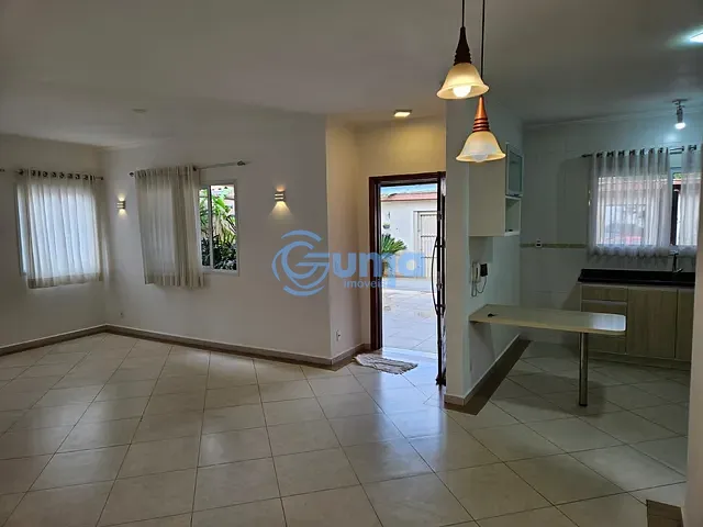 Casa com 385m² 3 quartos e 5 banheiros, à venda, no bairro Jardim do Lago em Bragança Paulista