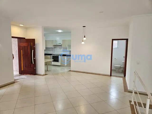 Casa com 385m² 3 quartos e 5 banheiros, à venda, no bairro Jardim do Lago em Bragança Paulista